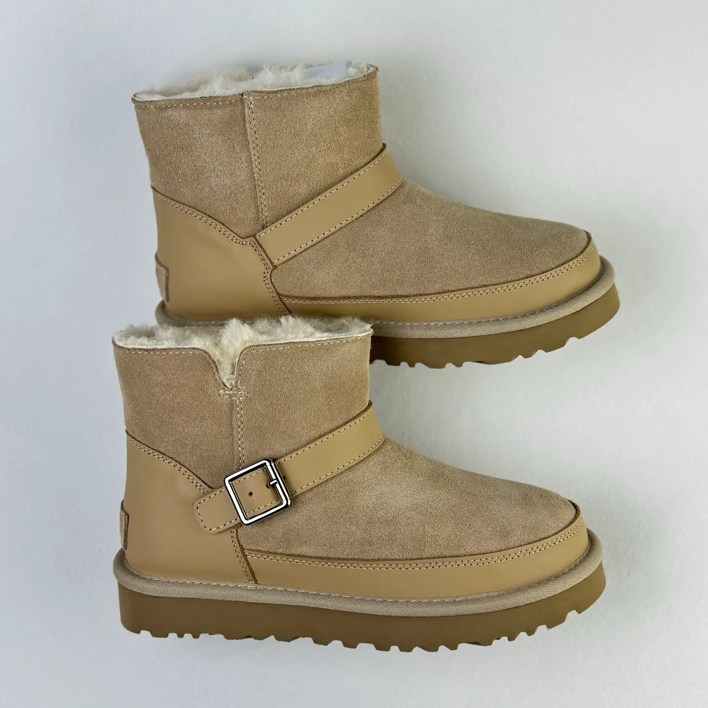 Guangzhou top version ❗ Local 💰560 UGG Classic Novelty cow split leather, warm, simple and versatile, snow boots for women